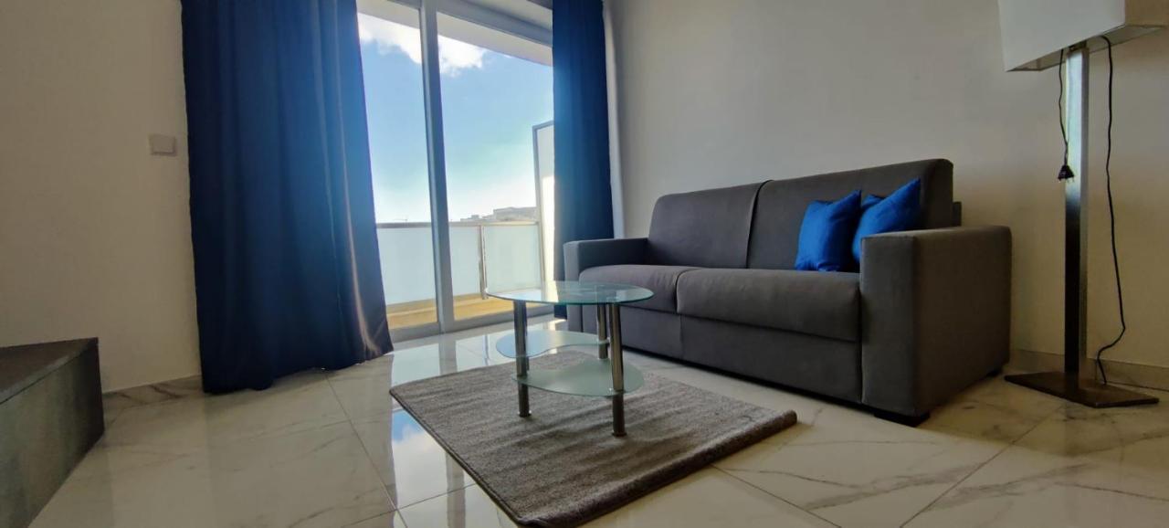 Blu-M Central * Qormi